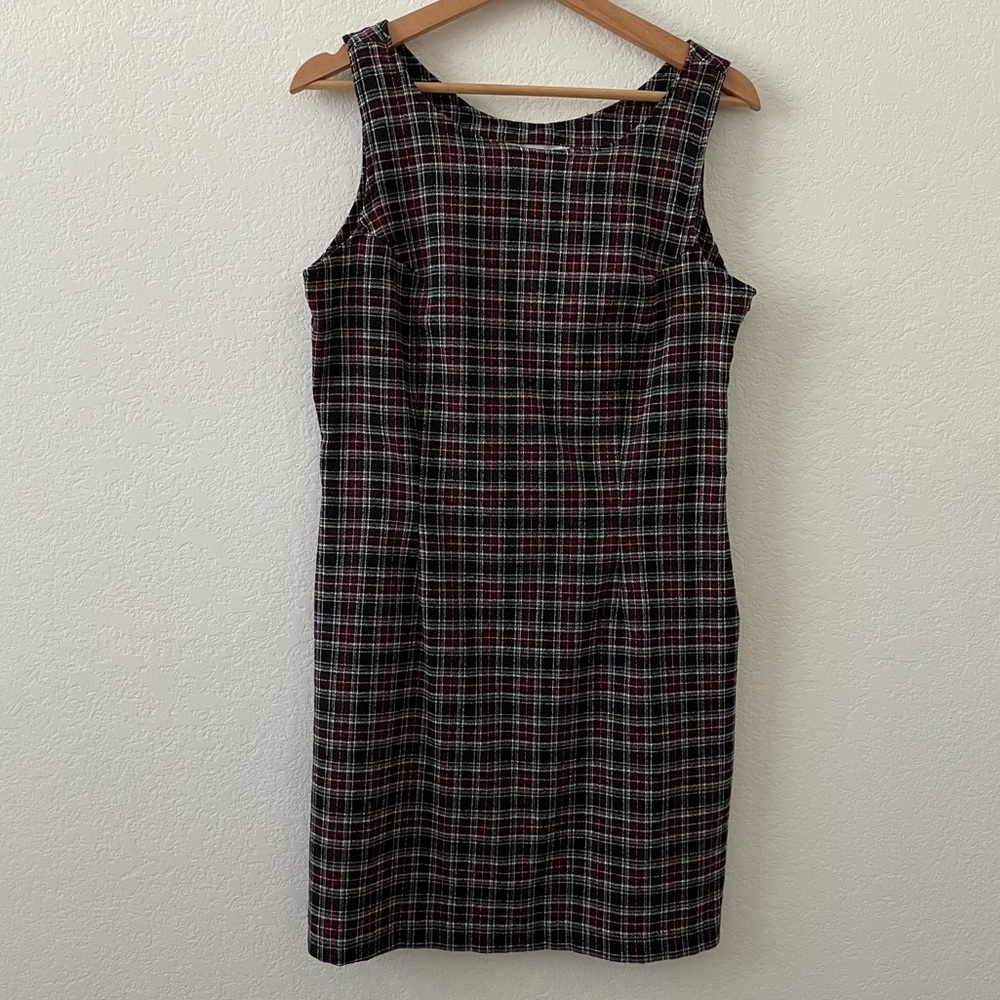 Rampage USA | Women's Black and Red Plaid Casual Crew Neck Dress Size 6